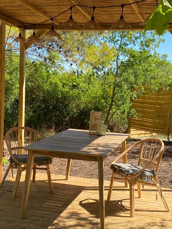 Nuitees Bohemes Bed & Breakfast Gajan  ภายนอก รูปภาพ